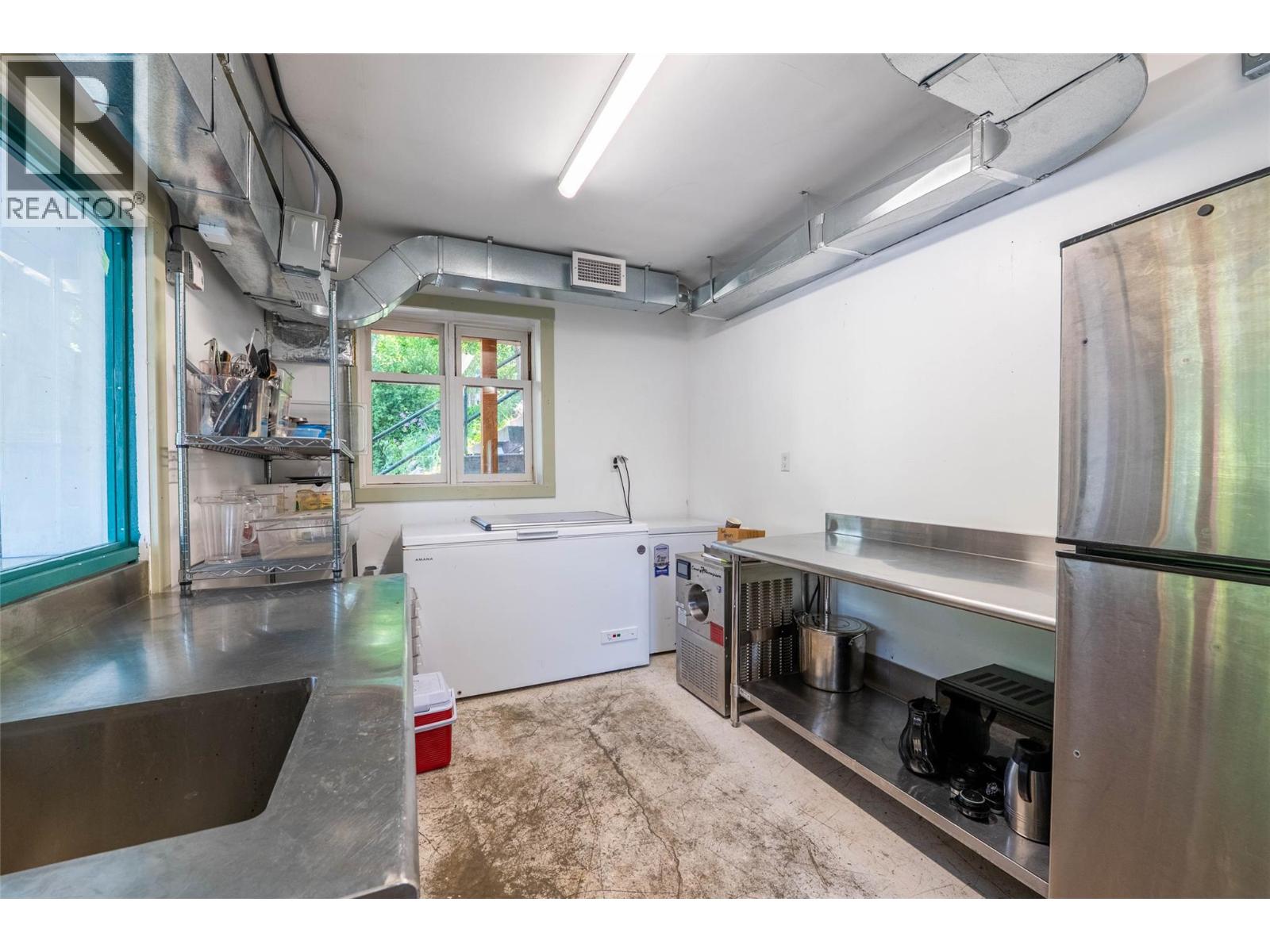  512 Hendryx Street, Nelson