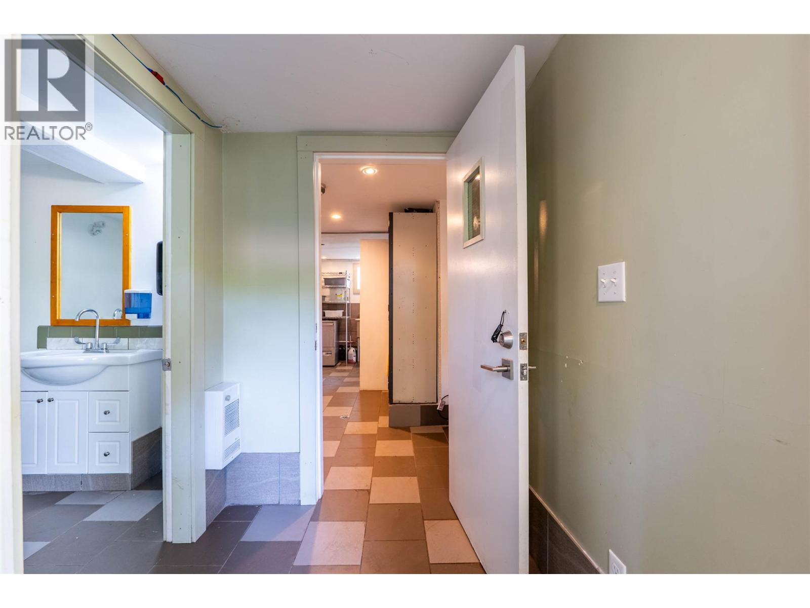  512 Hendryx Street, Nelson