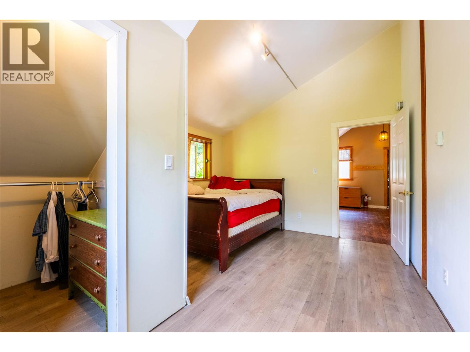  512 Hendryx Street, Nelson