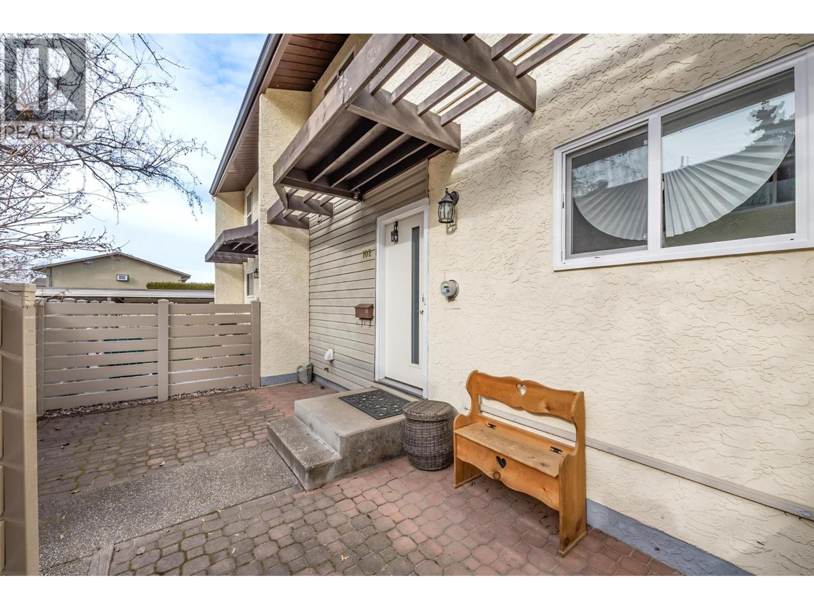 250 Briarwood Road Unit# 102, Kelowna