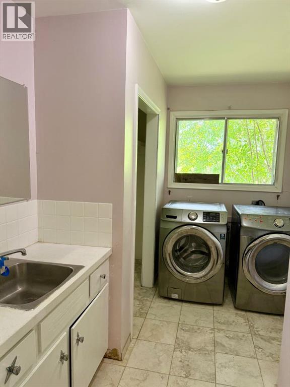 9917 103 Avenue, Plamondon