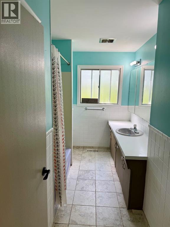 9917 103 Avenue, Plamondon