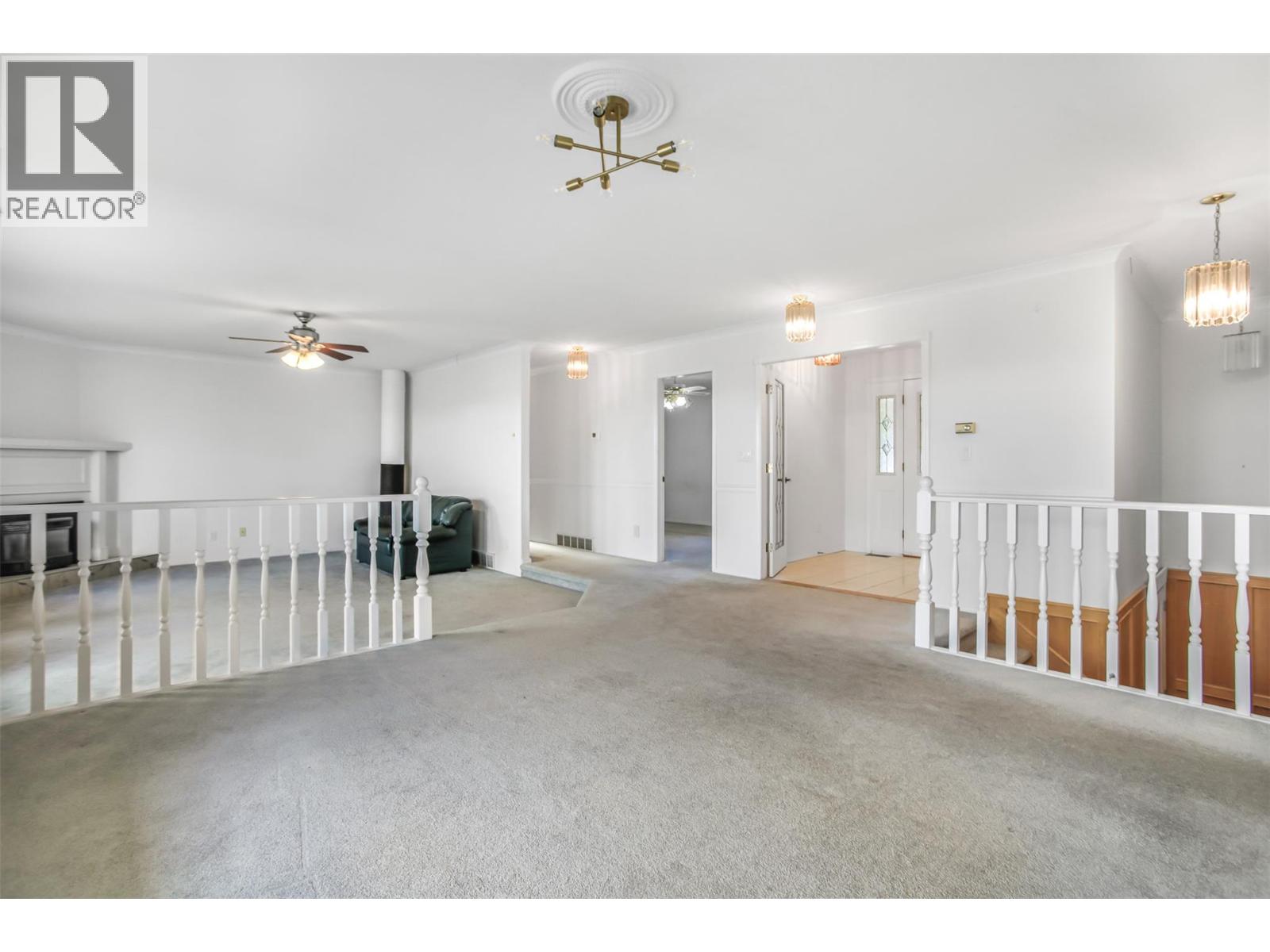  727 Cassiar Crescent, Kelowna