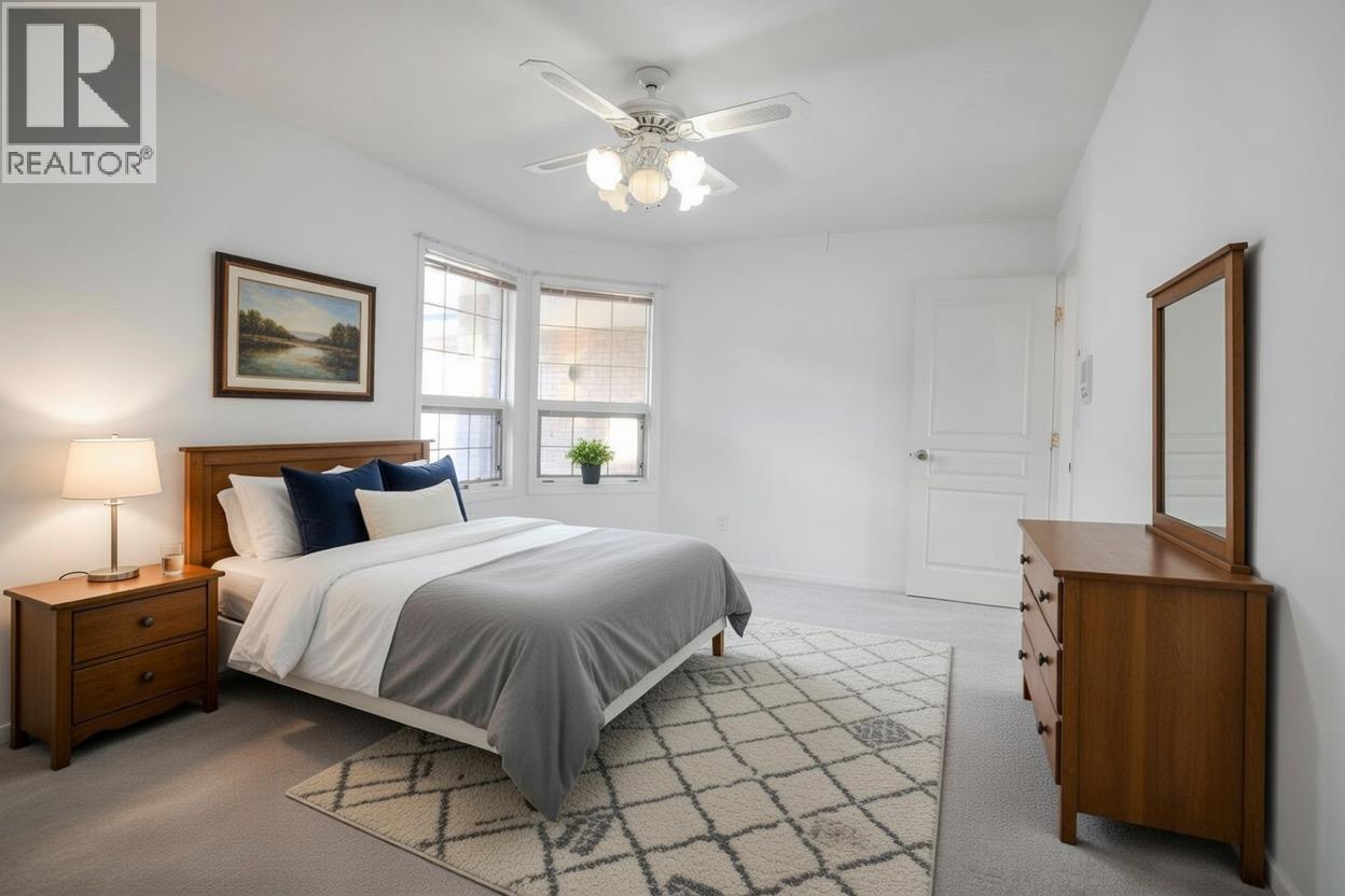  727 Cassiar Crescent, Kelowna