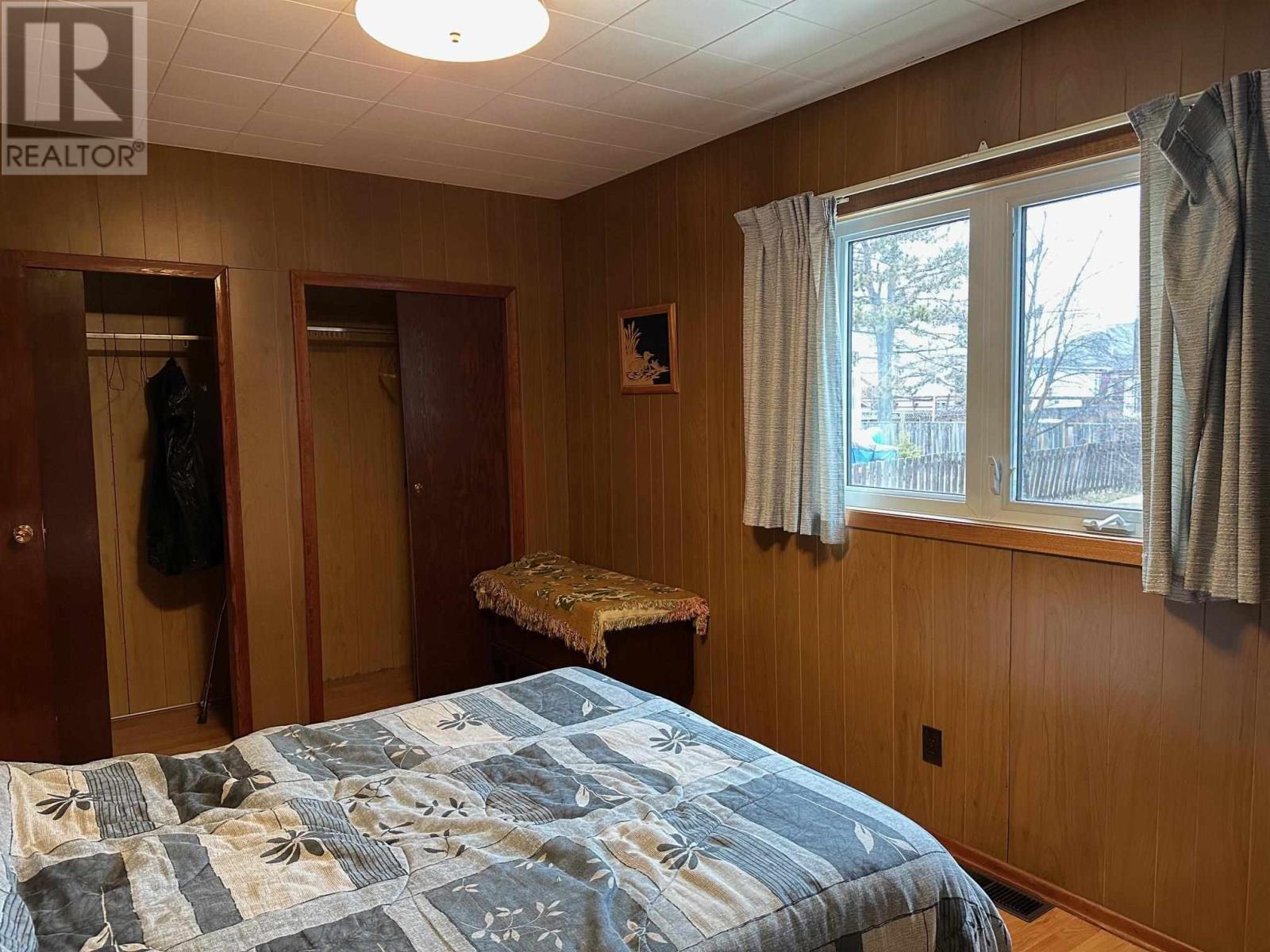 105 COLUMBIA ST - 22