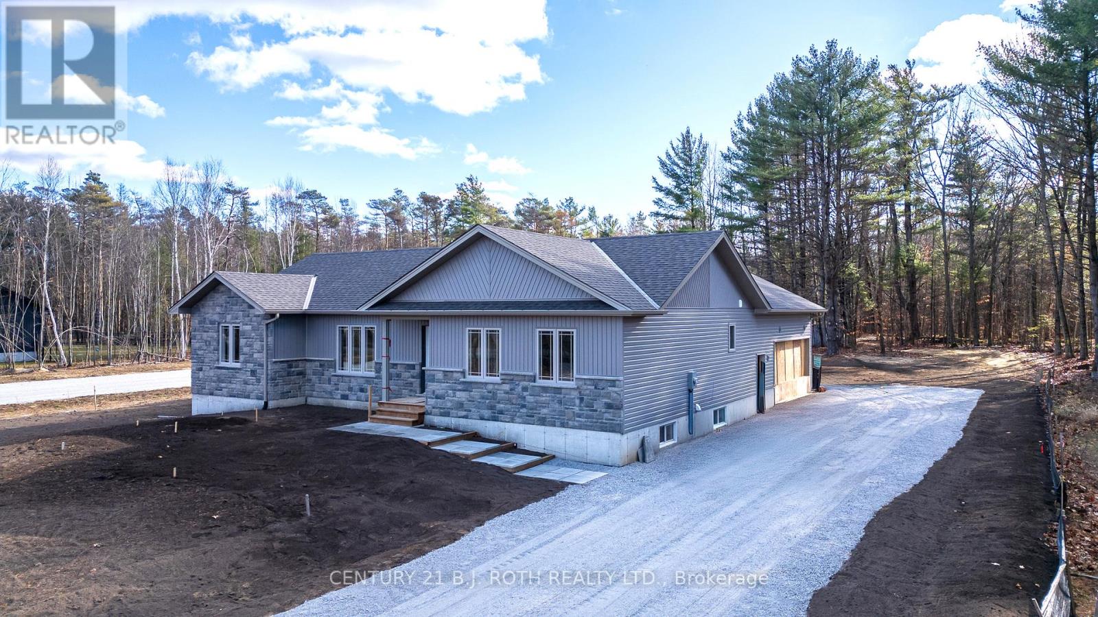 6121 CONCESSION B C ROAD - 4