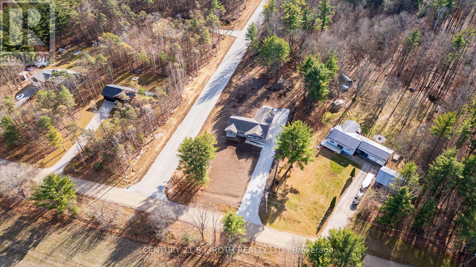 6121 CONCESSION B C ROAD - 9