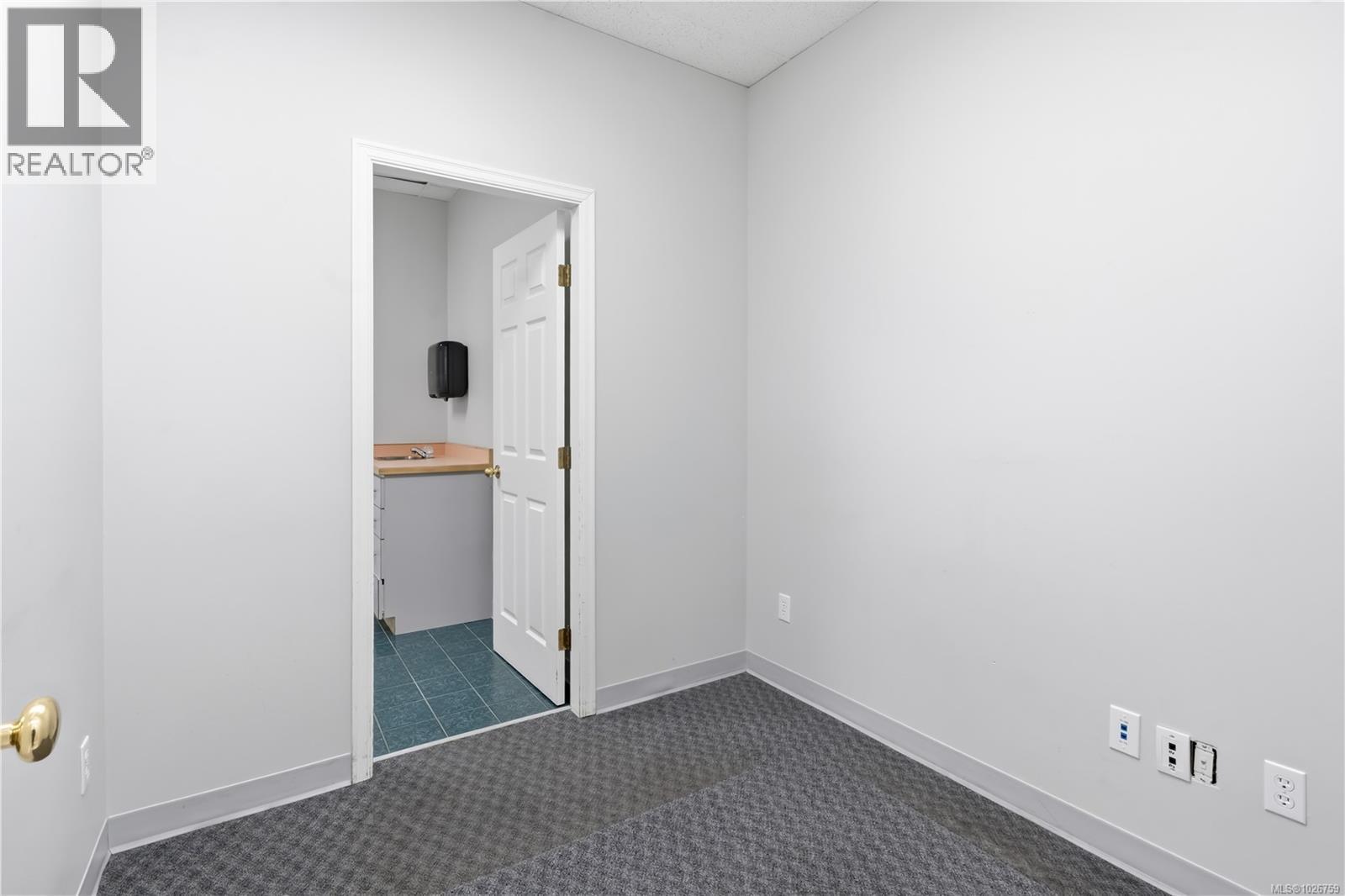 D 1566 Peninsula Rd, Ucluelet