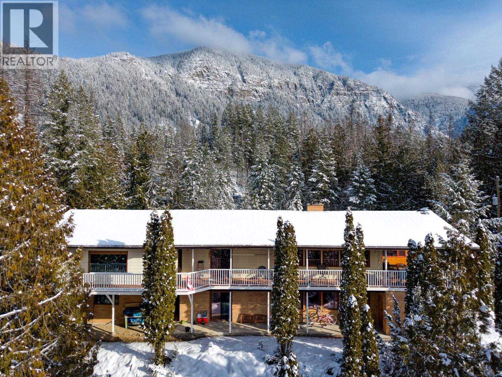 5110 Vance Road, Creston