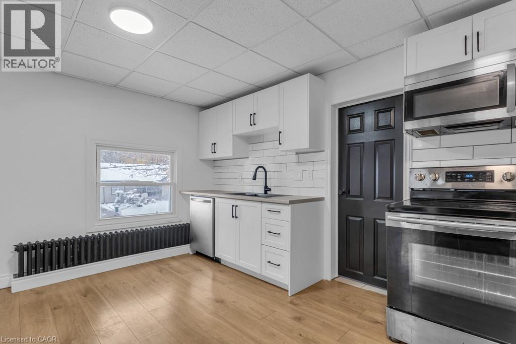 255 RAGLAN Street Unit# 6 - Photo 4 of 17, Woodstock, Ontario