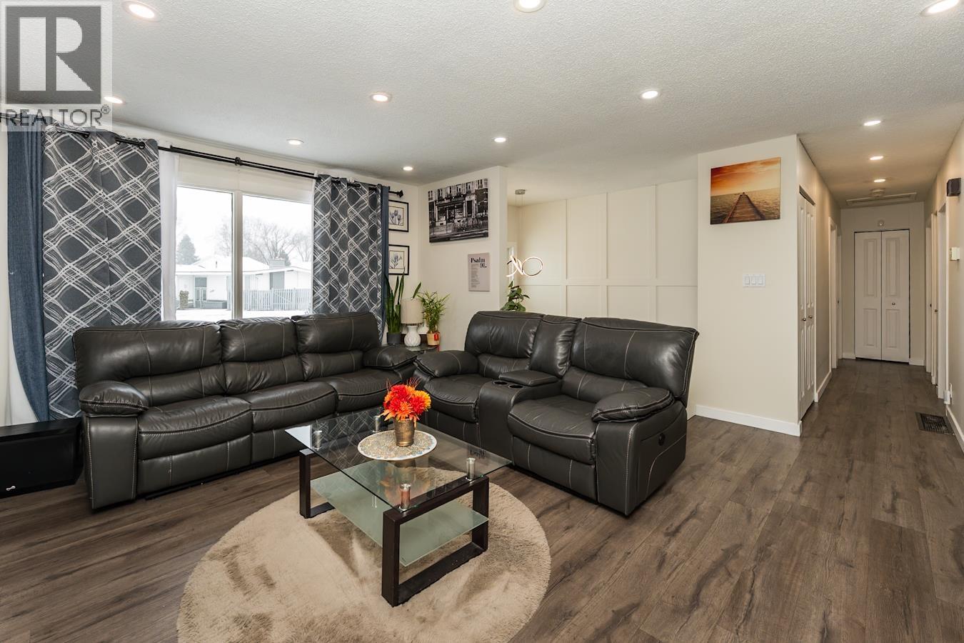 1795 IRWIN STREET - 4