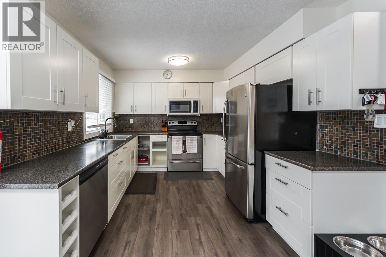 1795 IRWIN STREET - 8