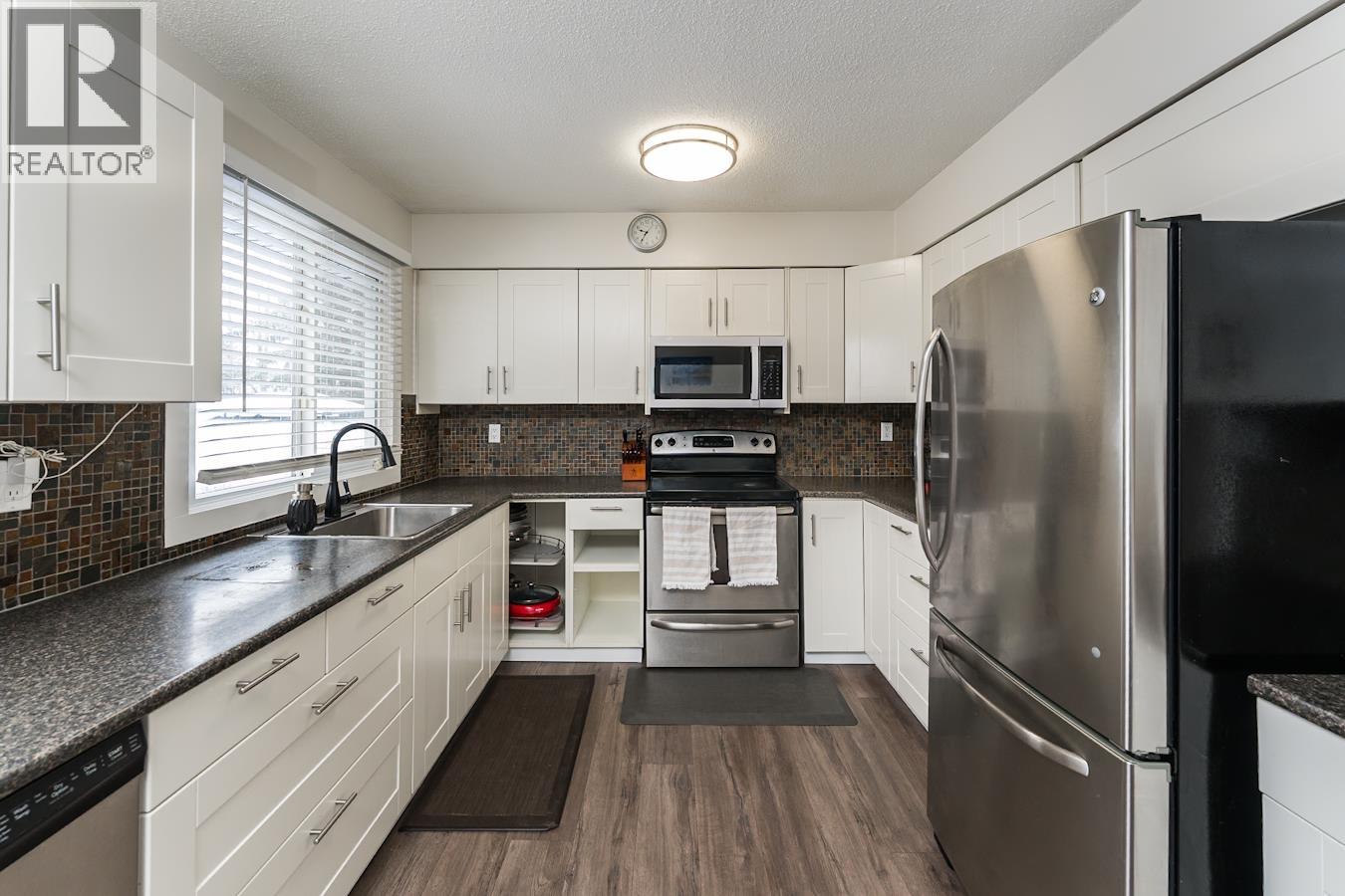 1795 IRWIN STREET - 7