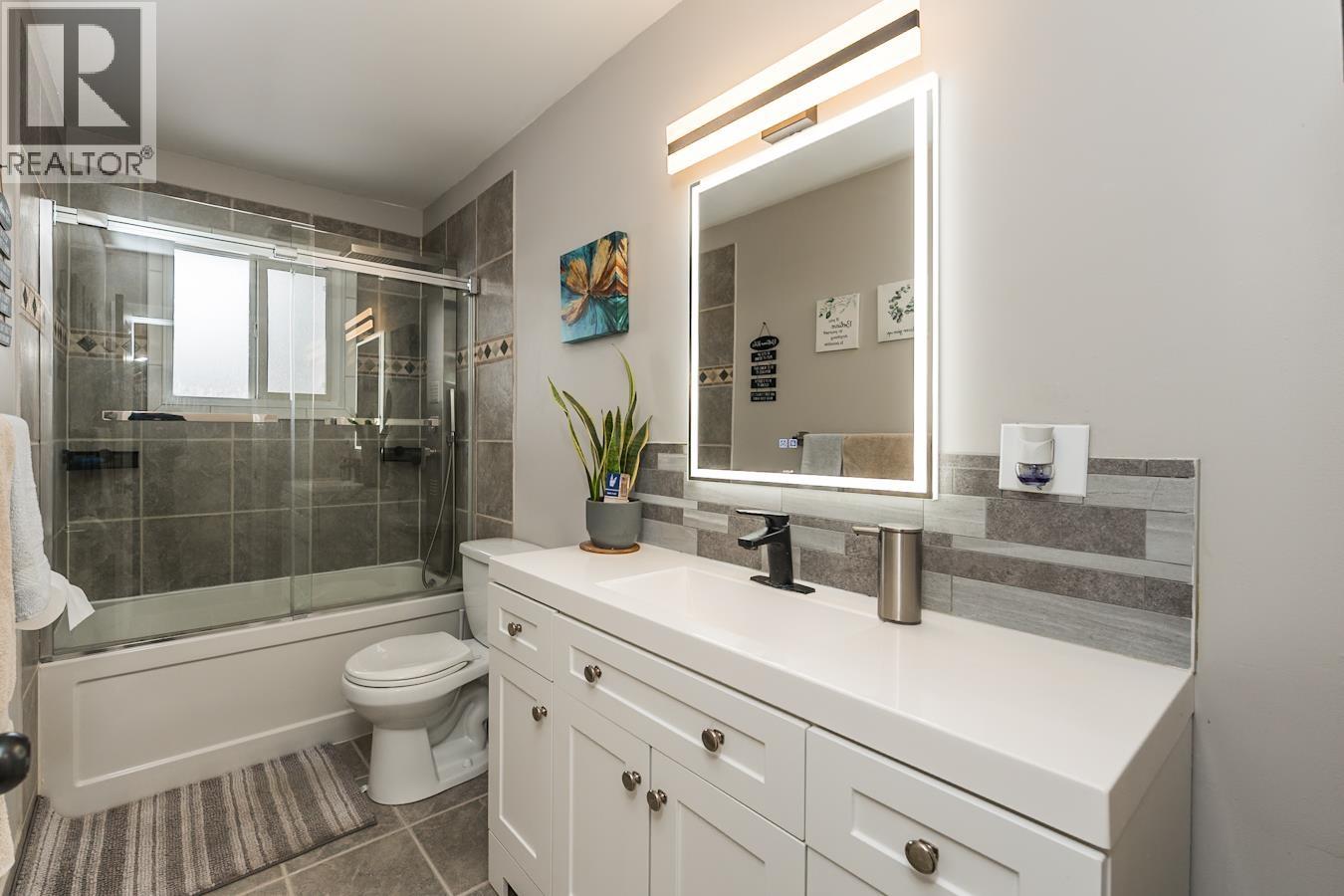 1795 IRWIN STREET - 13