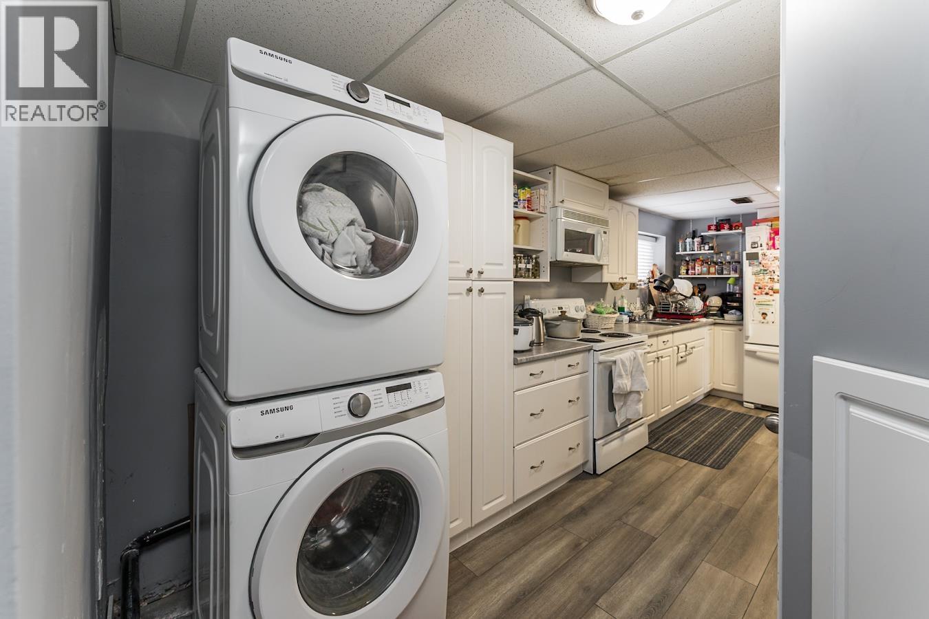 1795 IRWIN STREET - 29