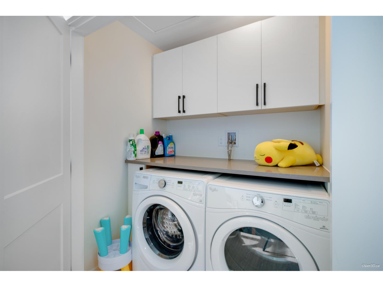 8 1454 162B STREET, Surrey