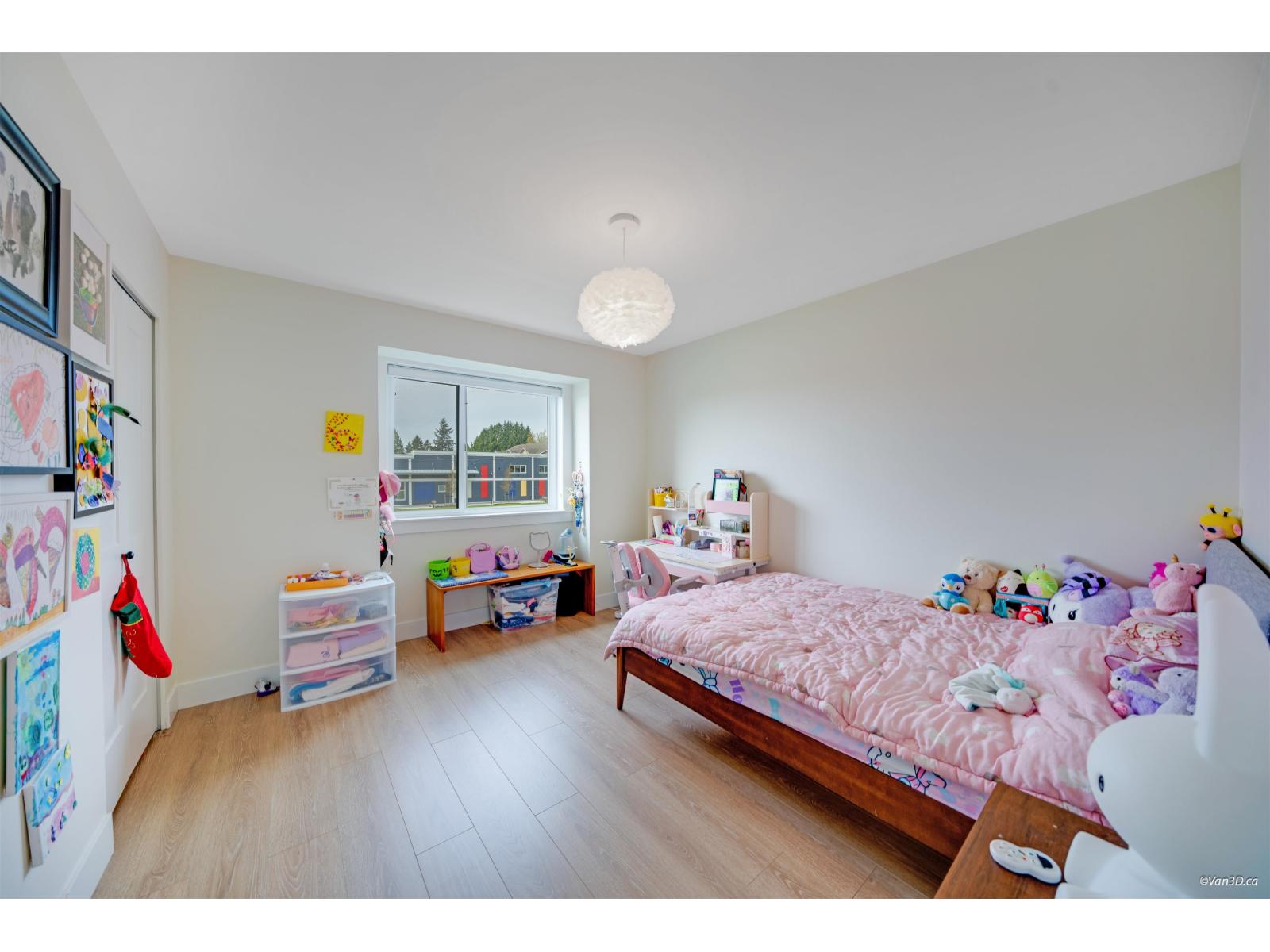 8 1454 162B STREET, Surrey