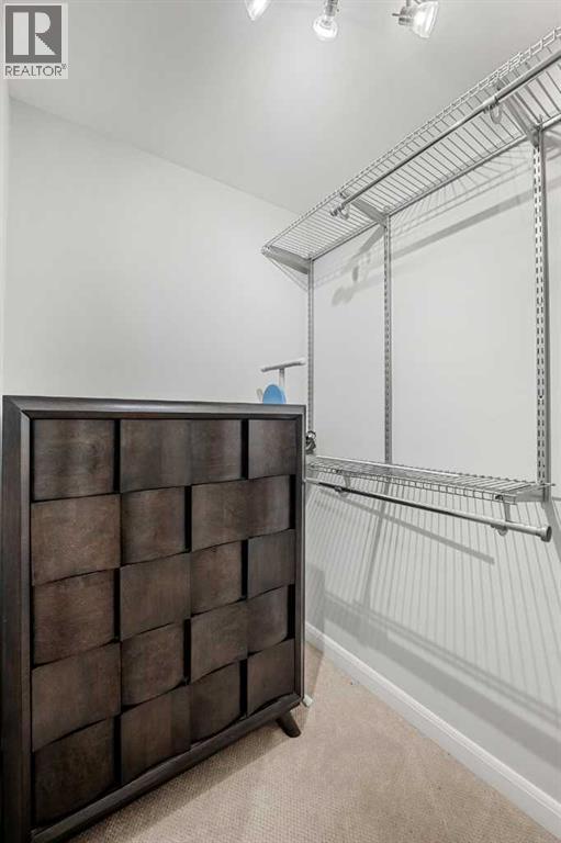 Single Family House for Sale in    Avenue SW Windsor Park Calgary 