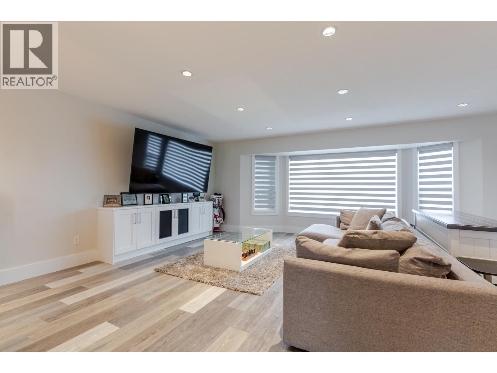 19546 W 115B AVENUE, Pitt Meadows