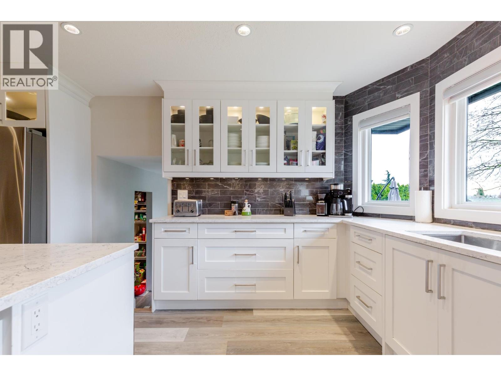 19546 W 115B AVENUE, Pitt Meadows