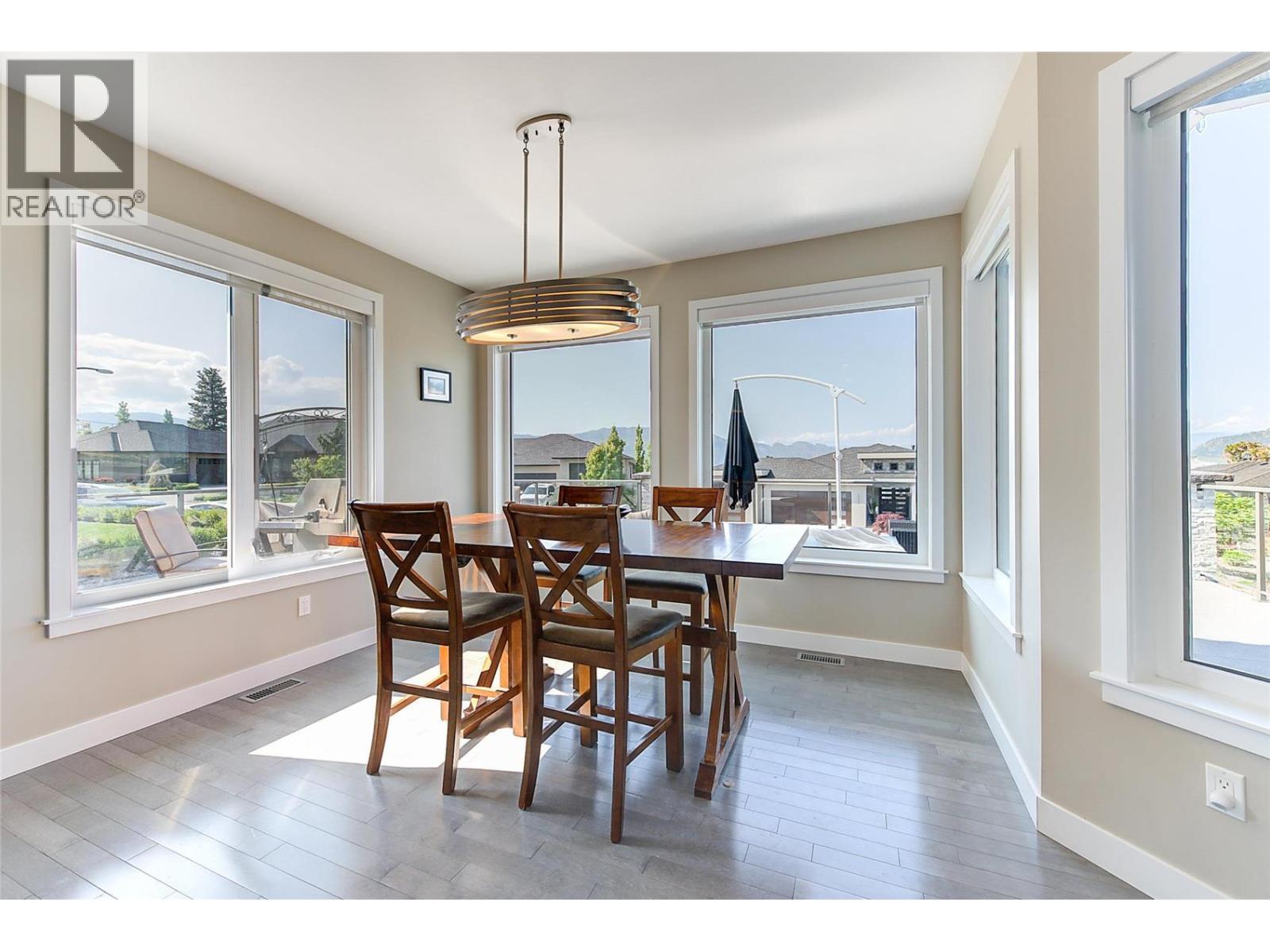  3284 Vineyard View Drive, West Kelowna