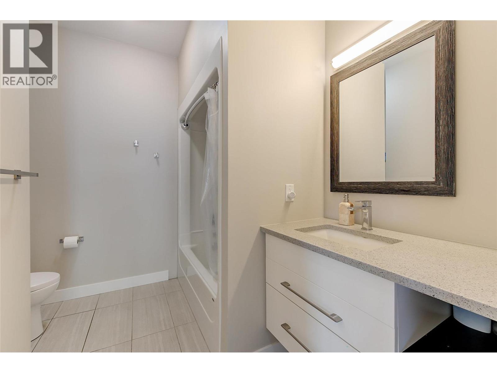  3284 Vineyard View Drive, West Kelowna