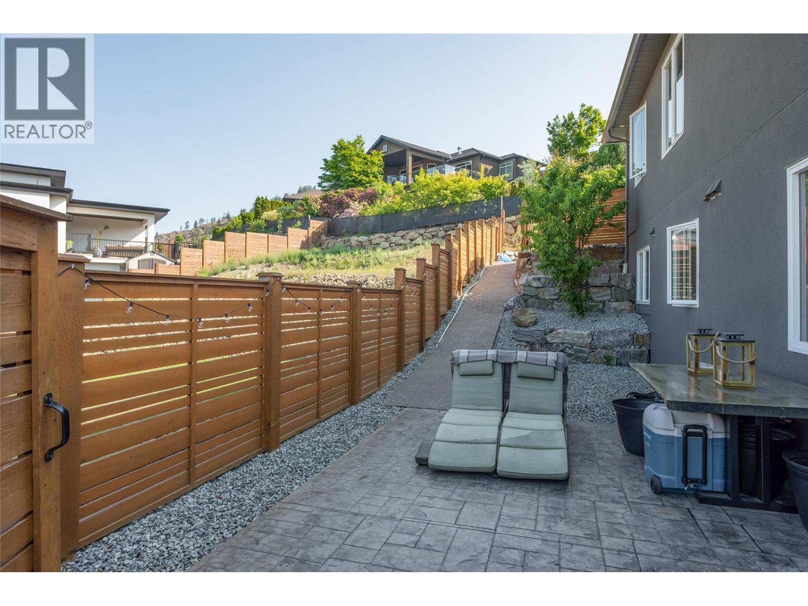  3284 Vineyard View Drive, West Kelowna
