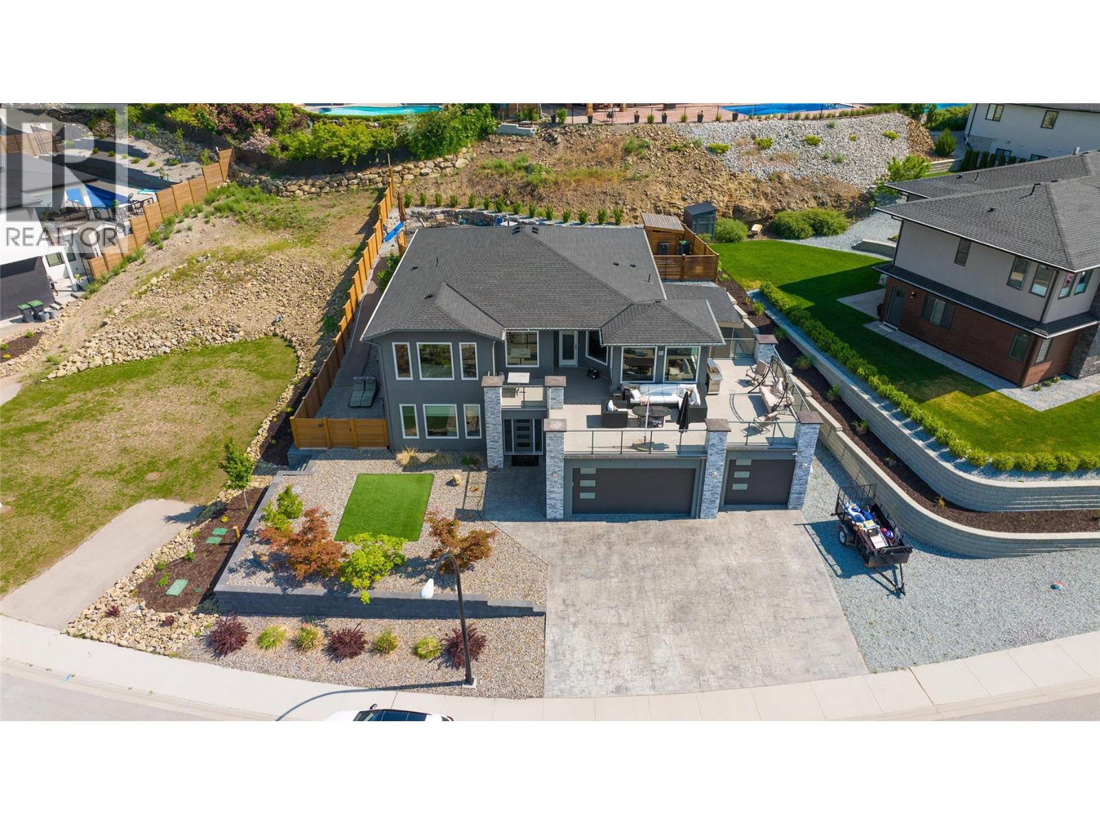  3284 Vineyard View Drive, West Kelowna