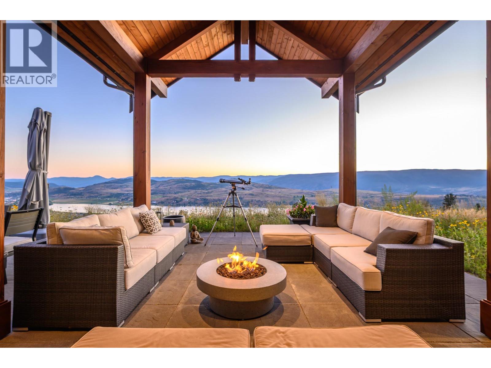 7212 Mountridge Place, Vernon