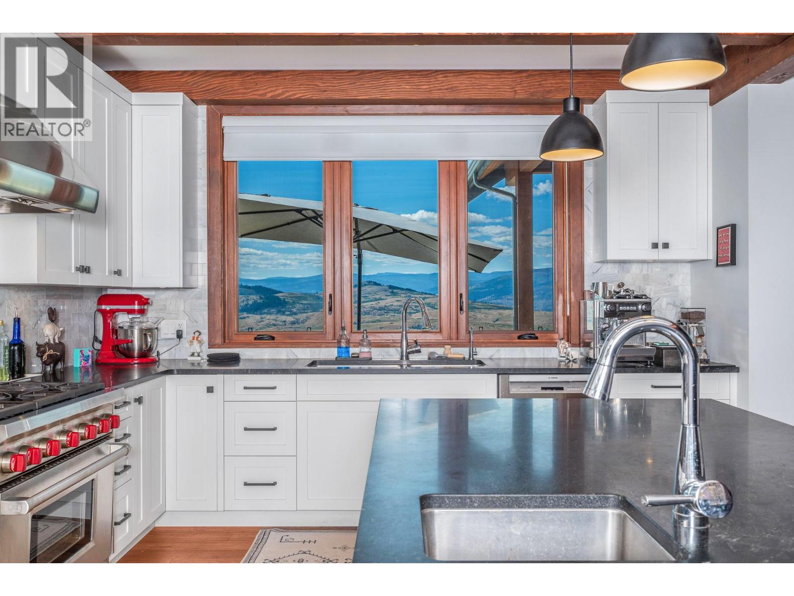 7212 Mountridge Place, Vernon