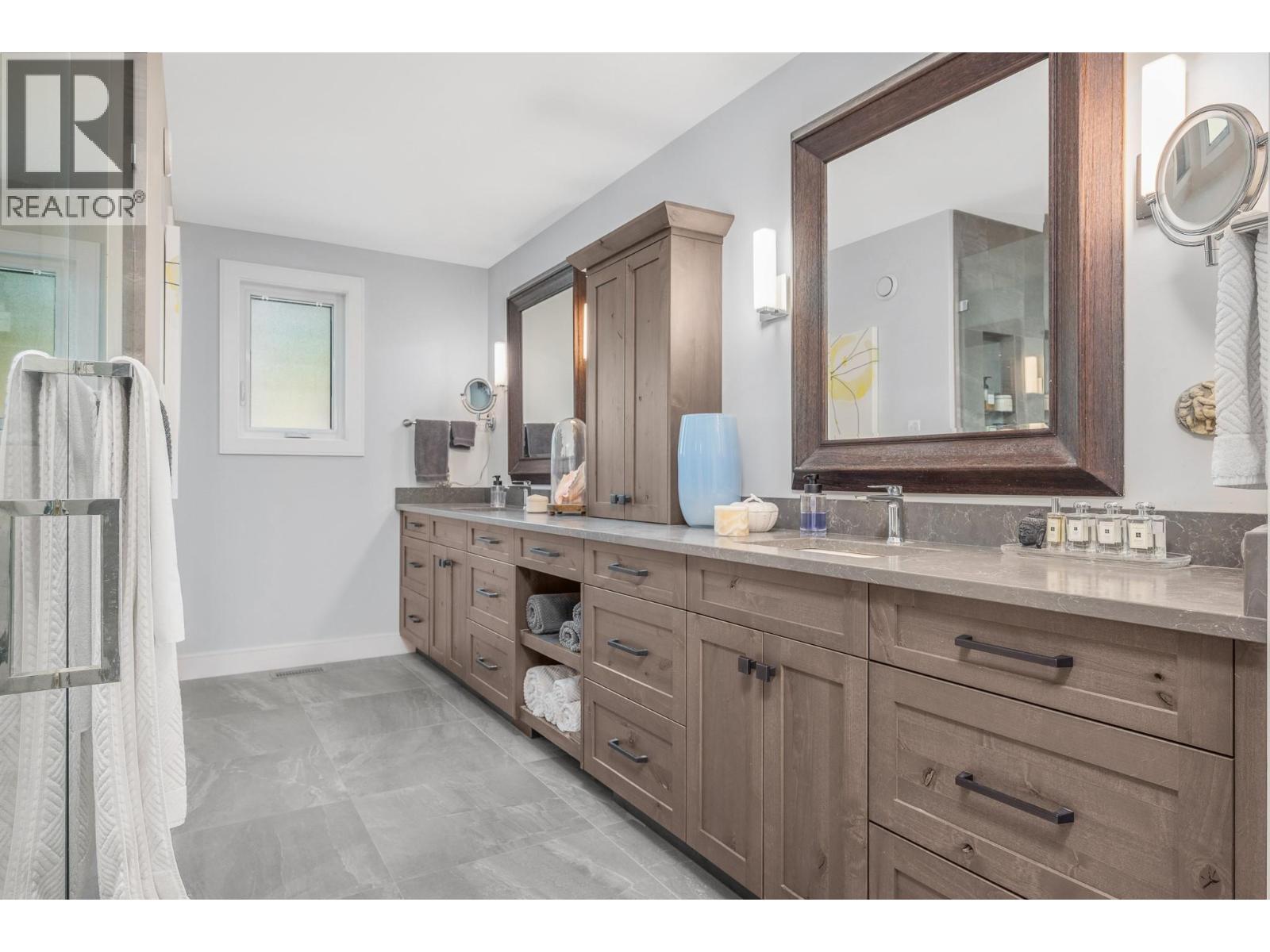 7212 Mountridge Place, Vernon