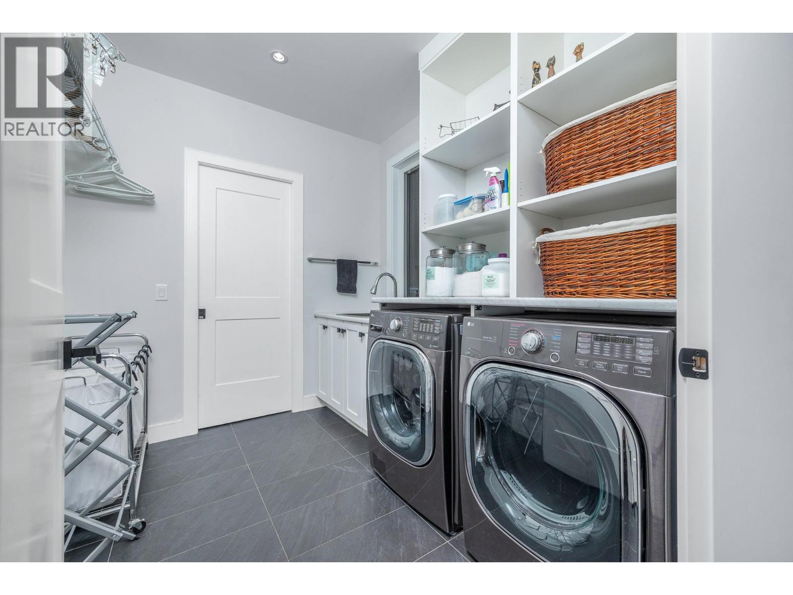 7212 Mountridge Place, Vernon