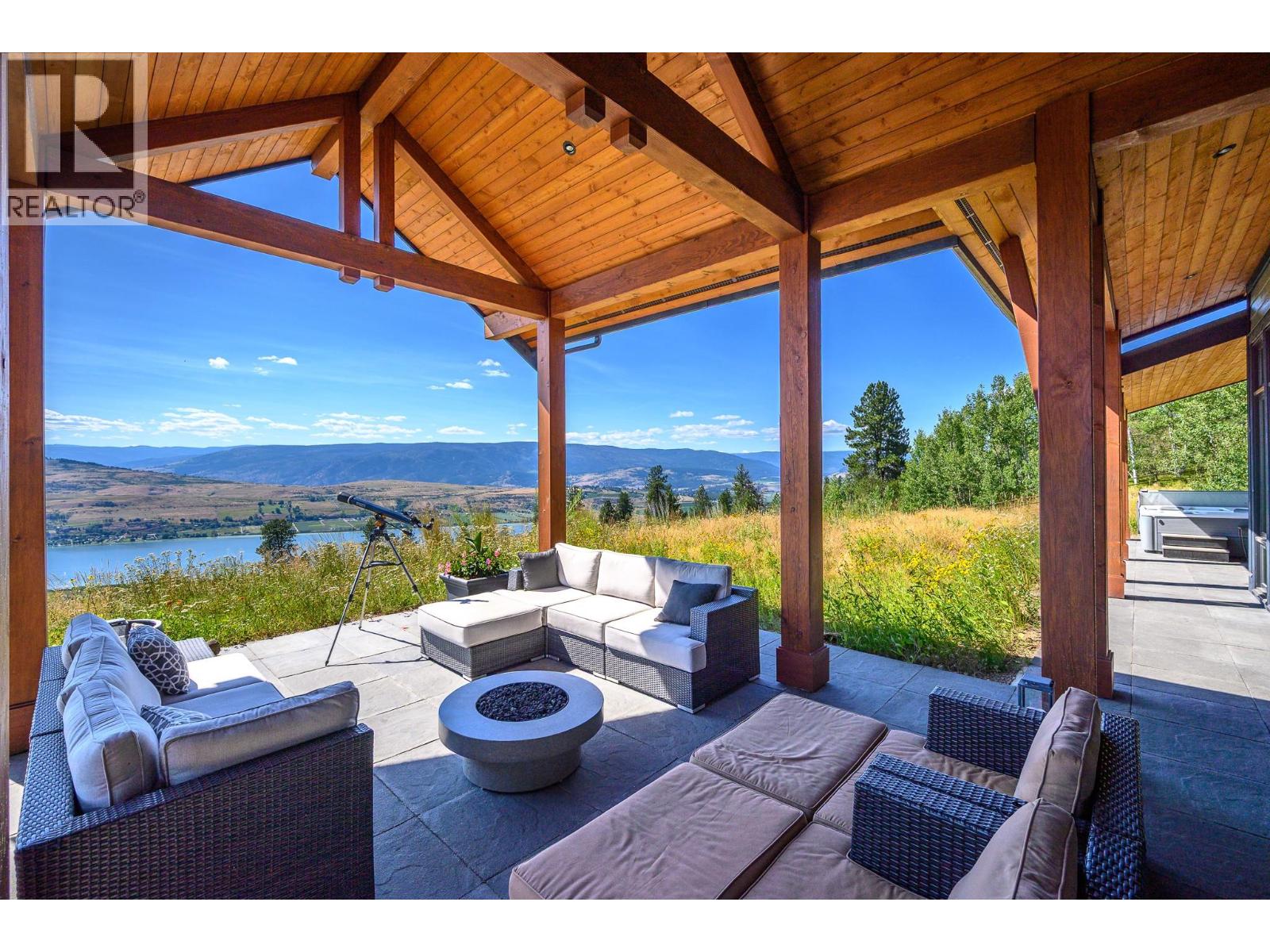 7212 Mountridge Place, Vernon