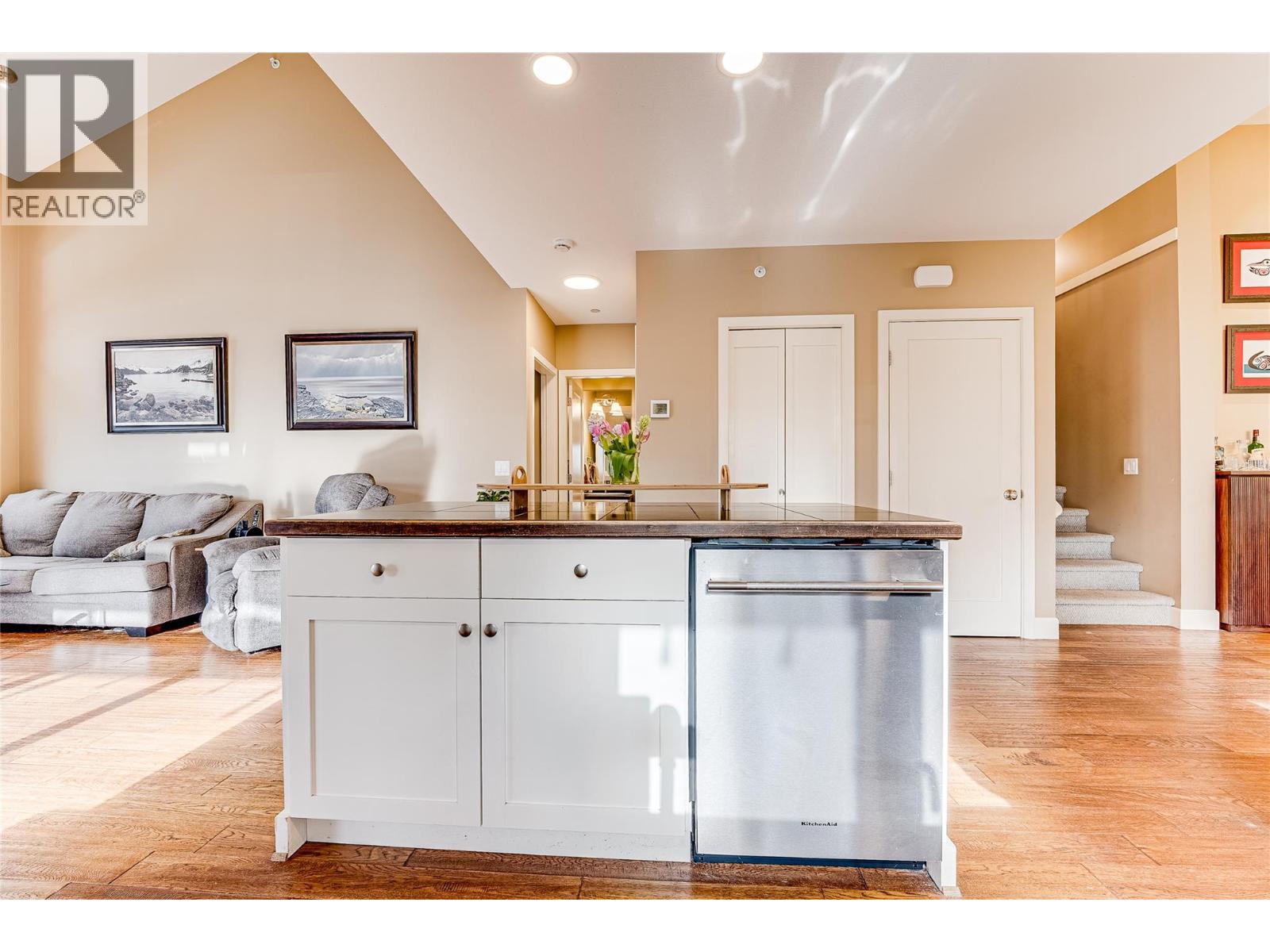 #92 9845 EASTSIDE ROAD - 21