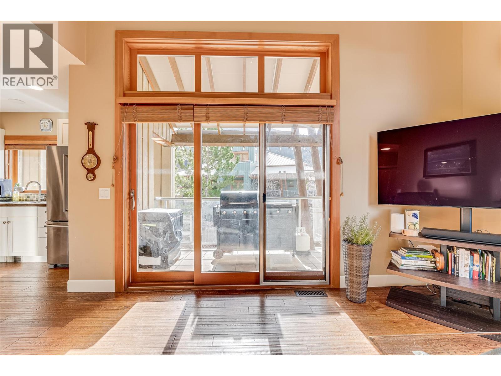 #92 9845 EASTSIDE ROAD - 25