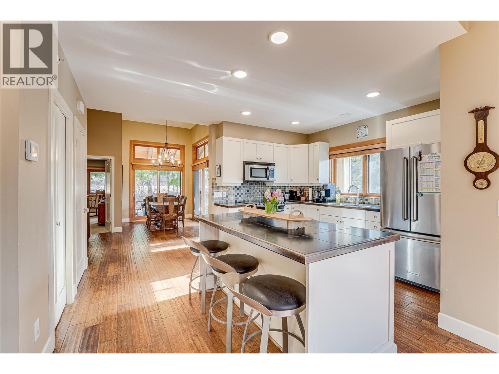 #92 9845 EASTSIDE ROAD - 27