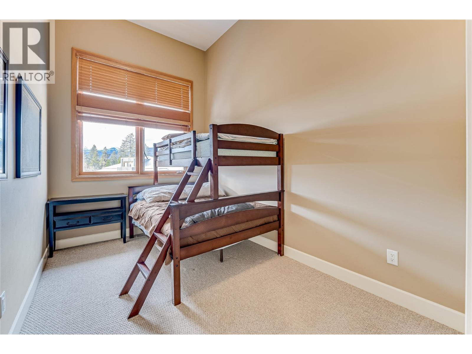 #92 9845 EASTSIDE ROAD - 29