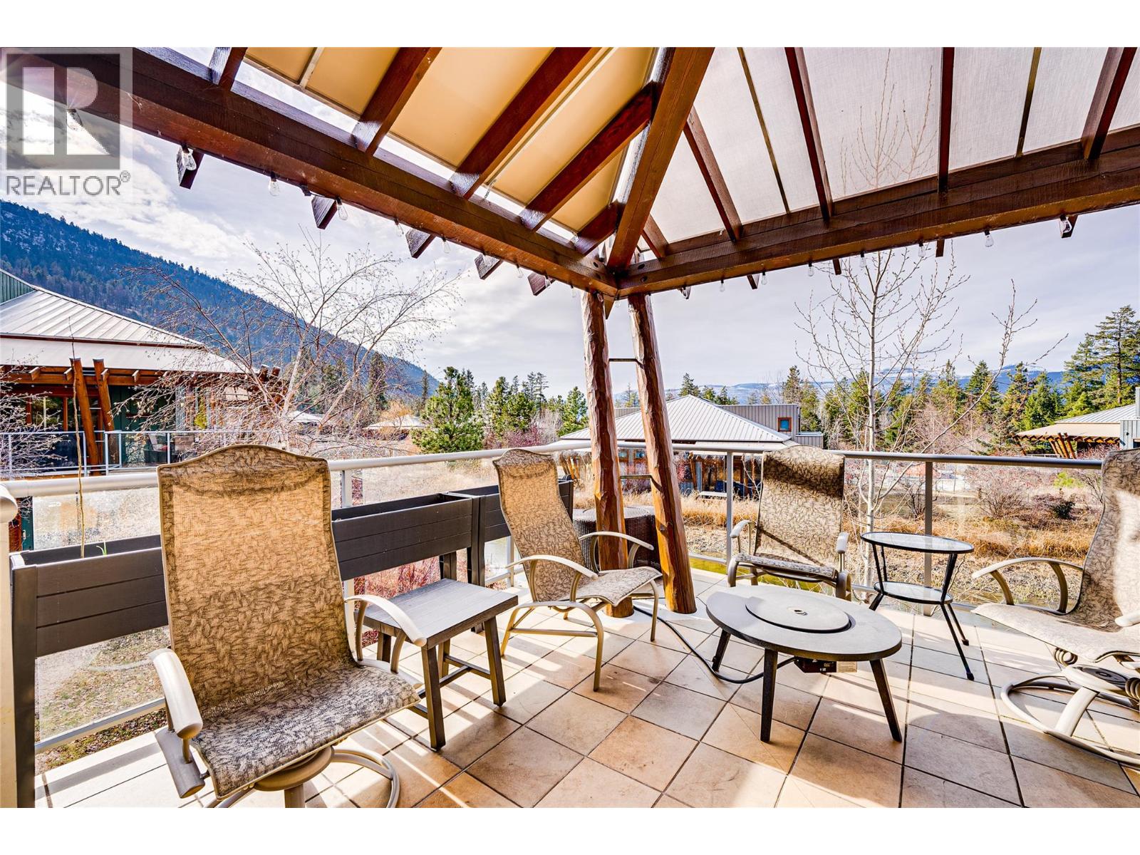 #92 9845 EASTSIDE ROAD - 31