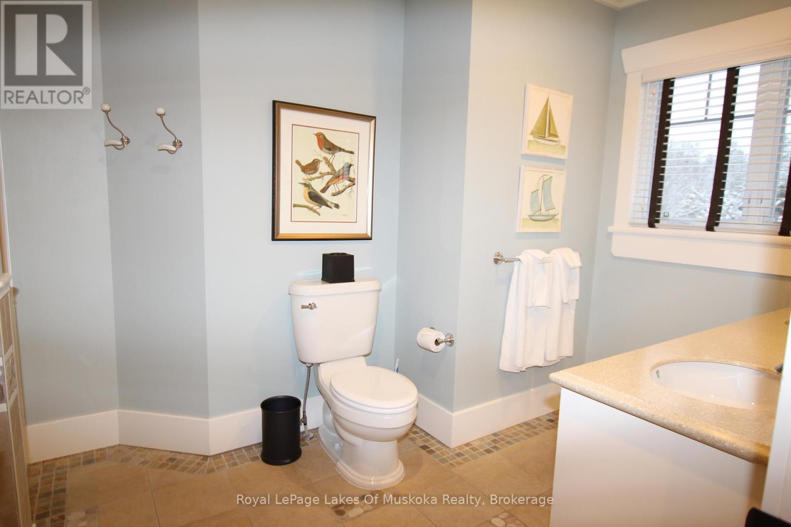 #V 9, W5 1020 BIRCH GLEN ROAD - 30