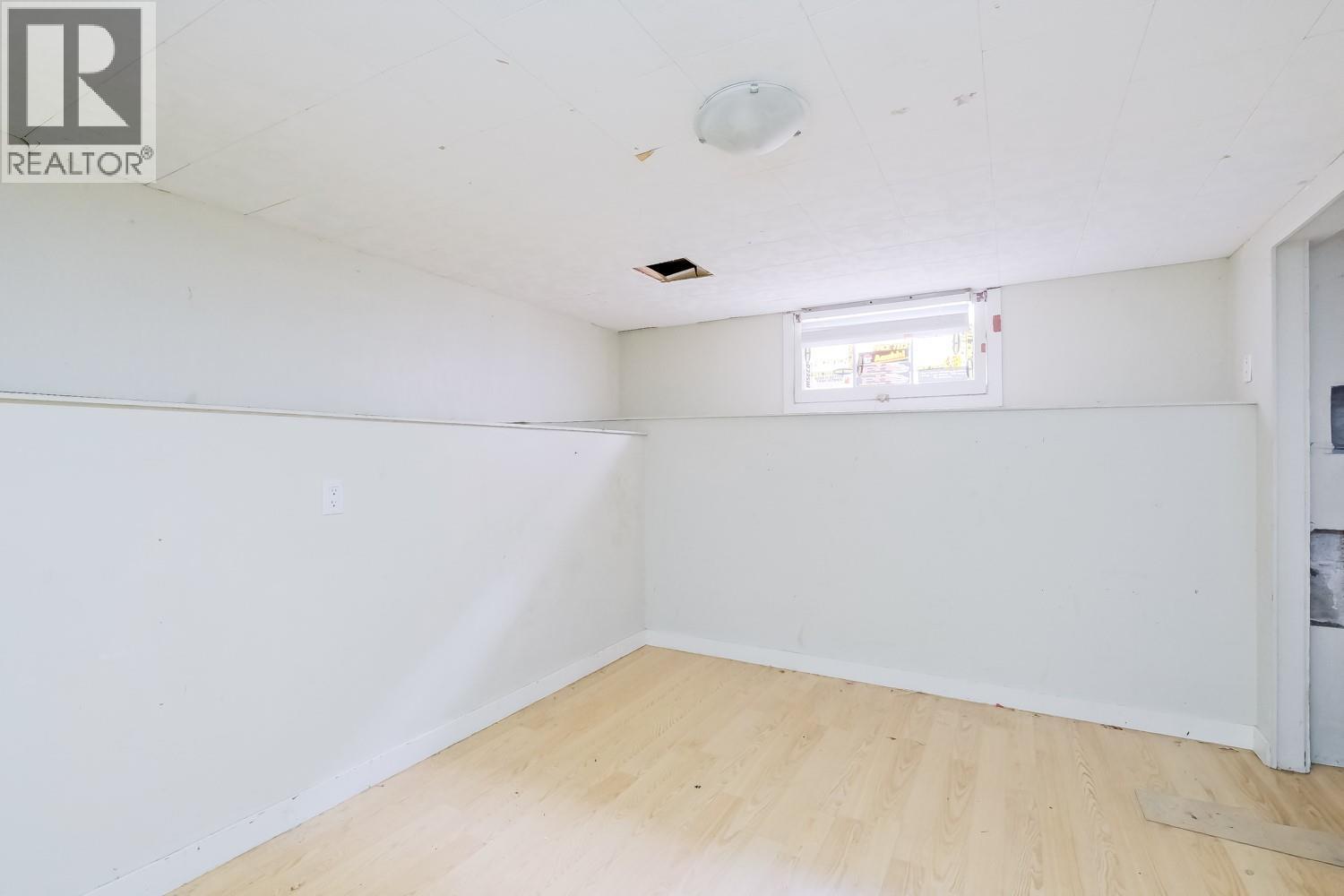  13218 KELLY Avenue, Summerland