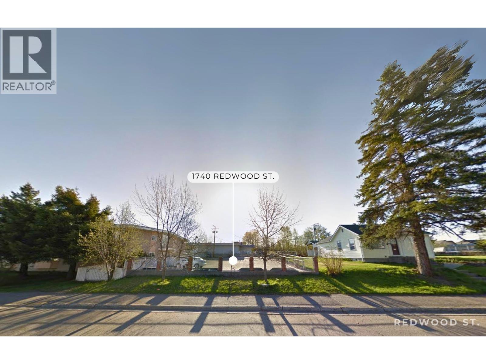 Photo 12 of 22 — 1669 VICTORIA & 1740 REDWOOD ST STREET · Prince George, BC