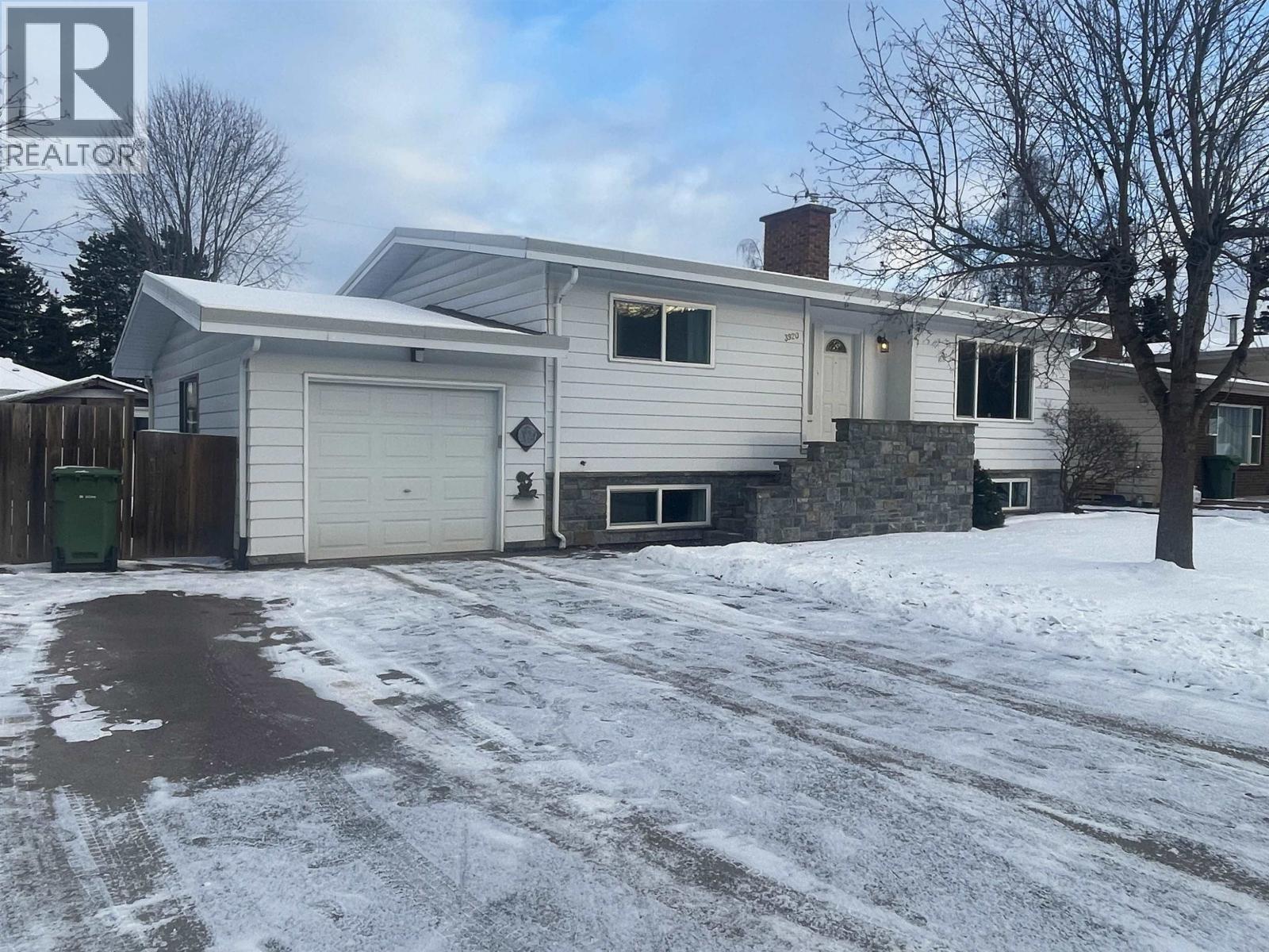 3920 11TH Avenue, Smithers