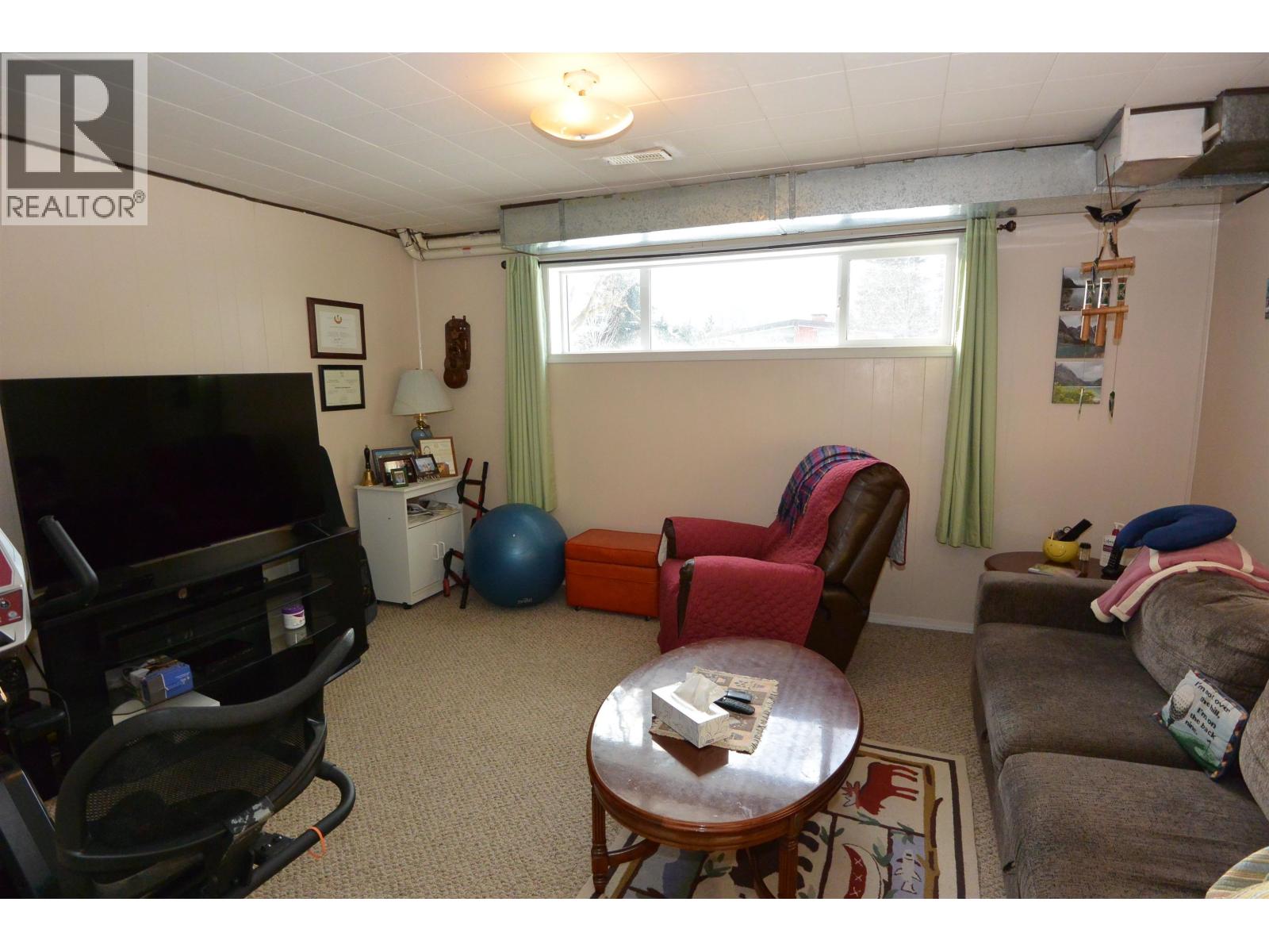 3920 11TH Avenue, Smithers