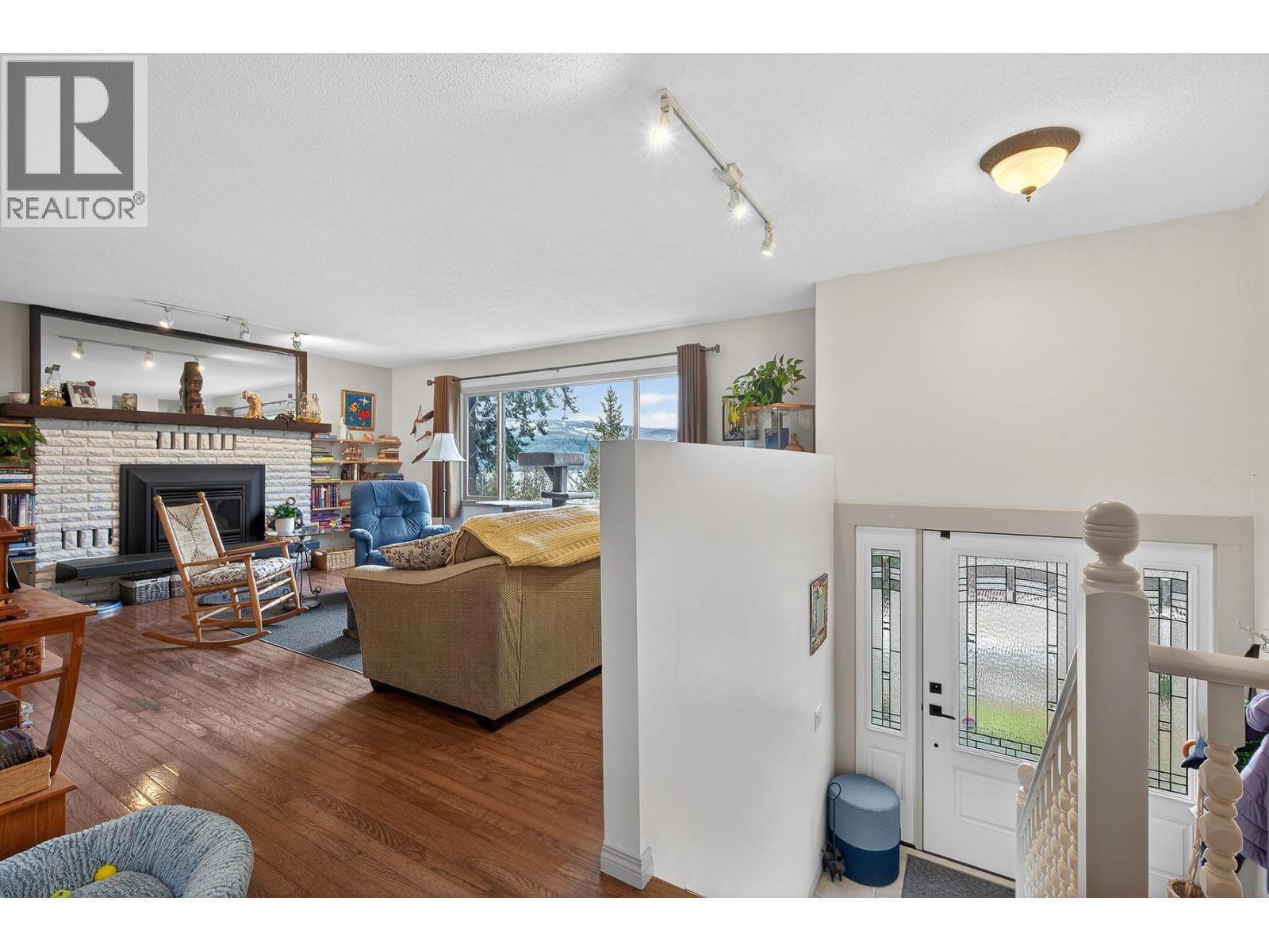  3111 Cedar Drive, Blind Bay