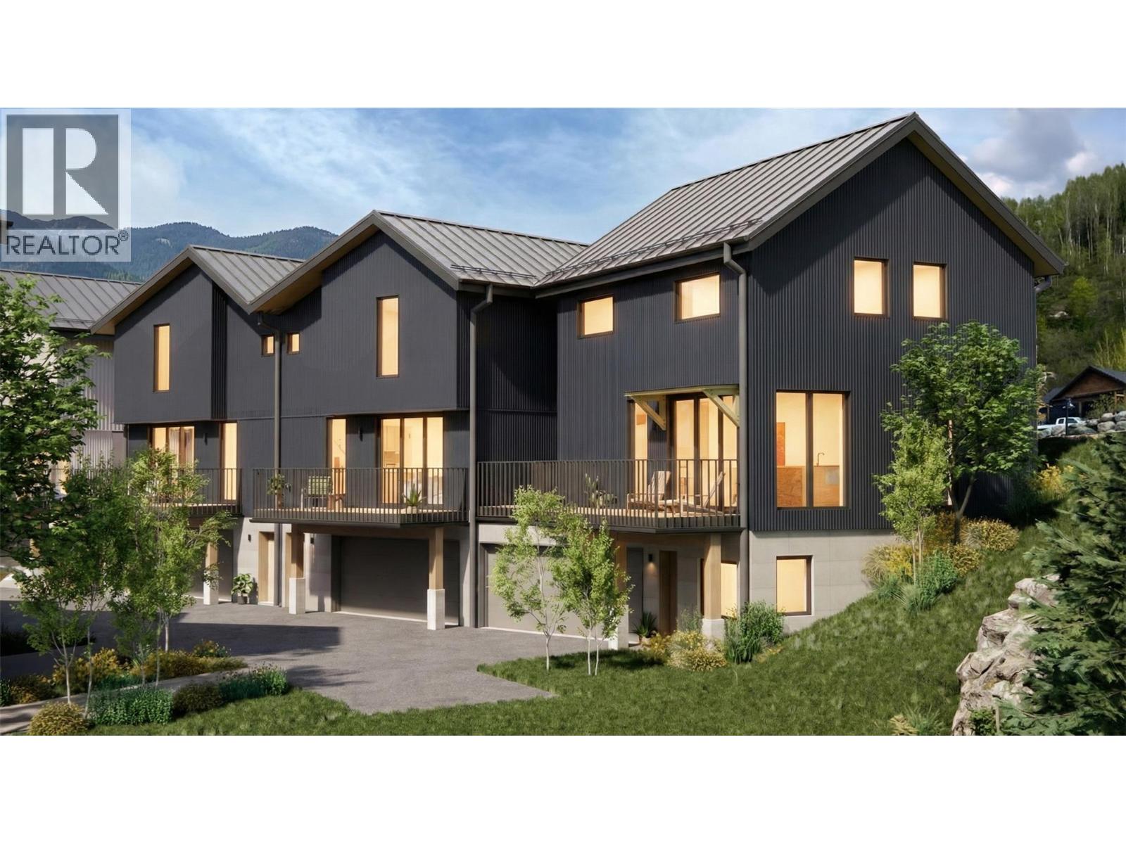 #3 409 Copper Road - 1