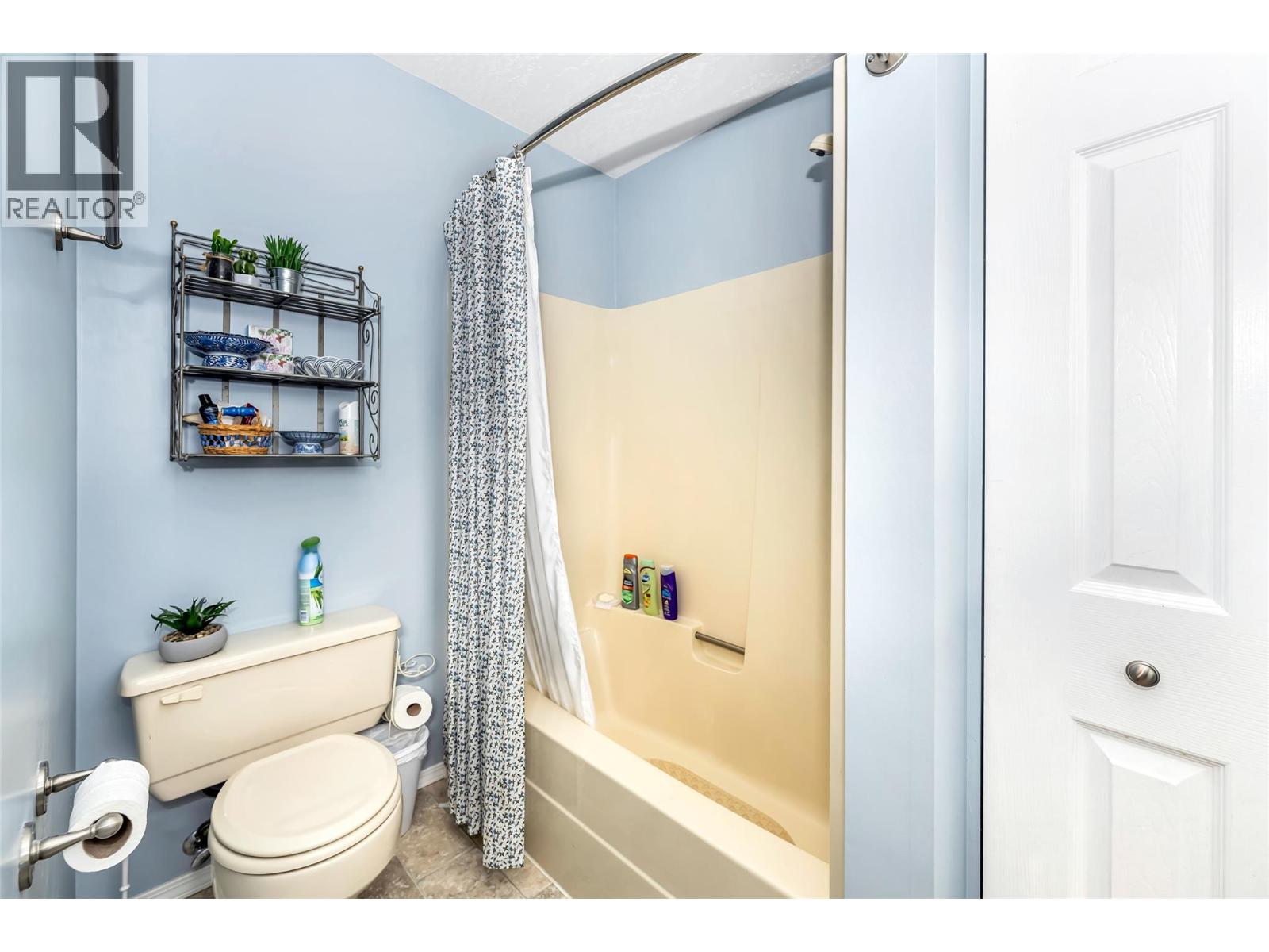 6463 BLUE JAY ROAD - 24