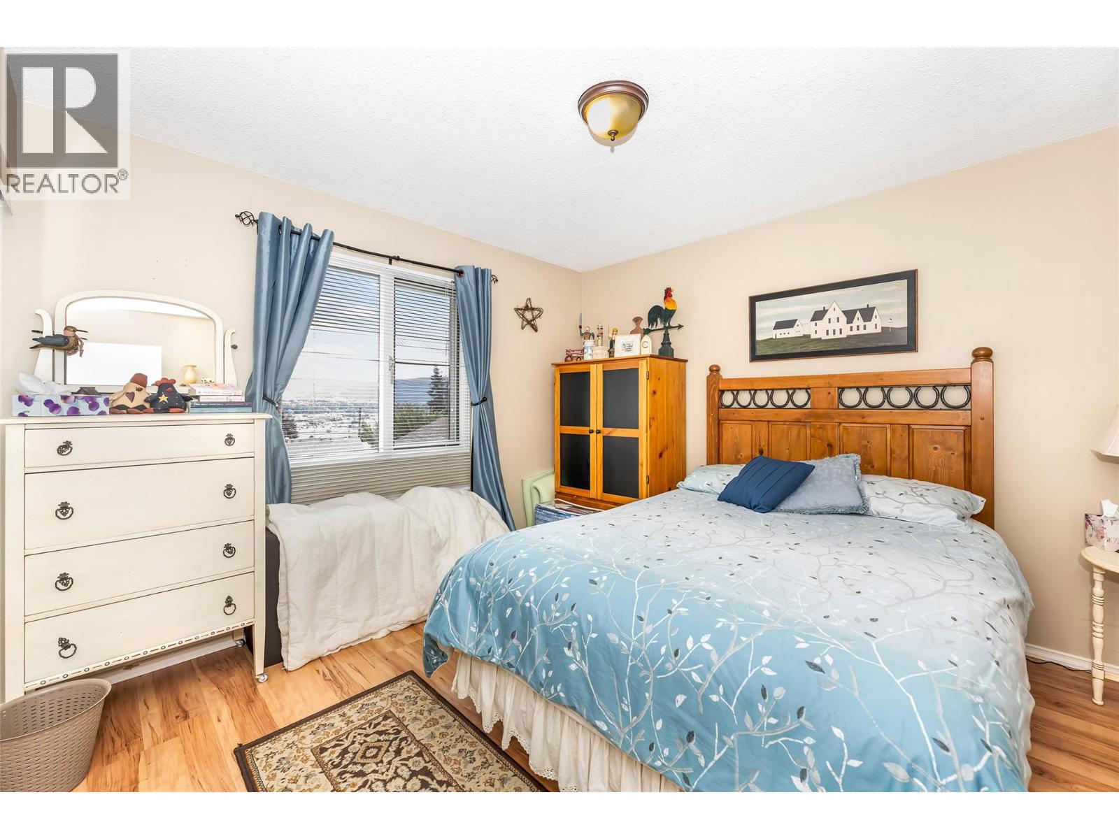 6463 BLUE JAY ROAD - 42