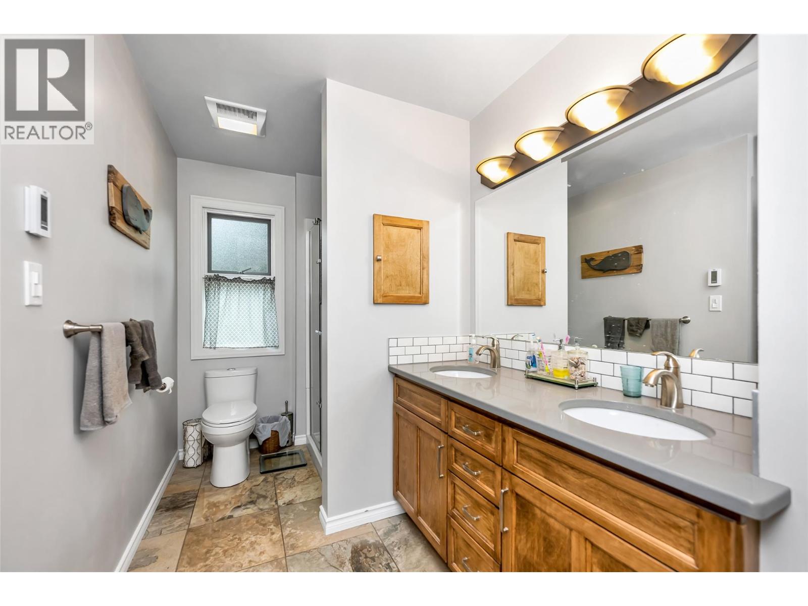 6463 BLUE JAY ROAD - 41