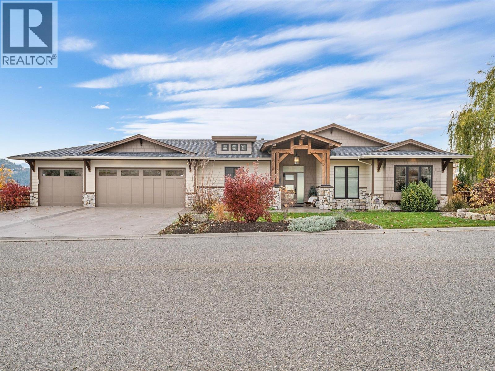  747 Traditions Crescent, Kelowna