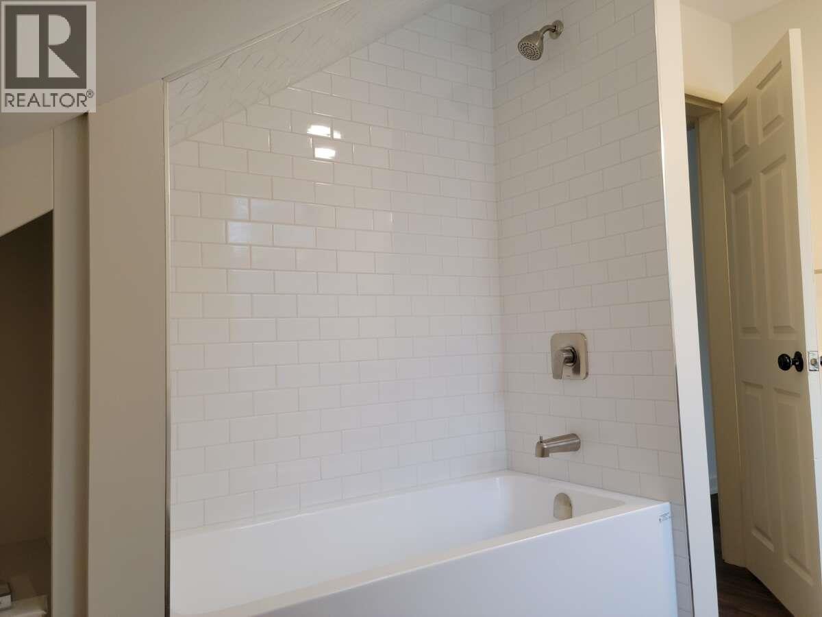 2600 37 Avenue, Vernon